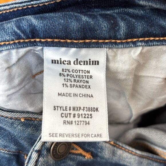 Mica Uneven Hem Crop Flare Jeans size 18w - Picture 5 of 5